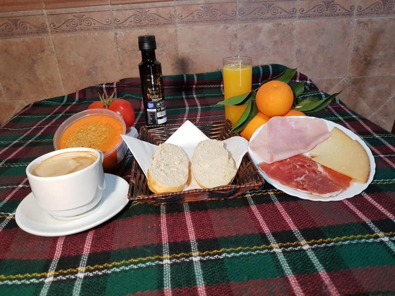 Ríogordo Hostal Meson La Era מראה חיצוני תמונה