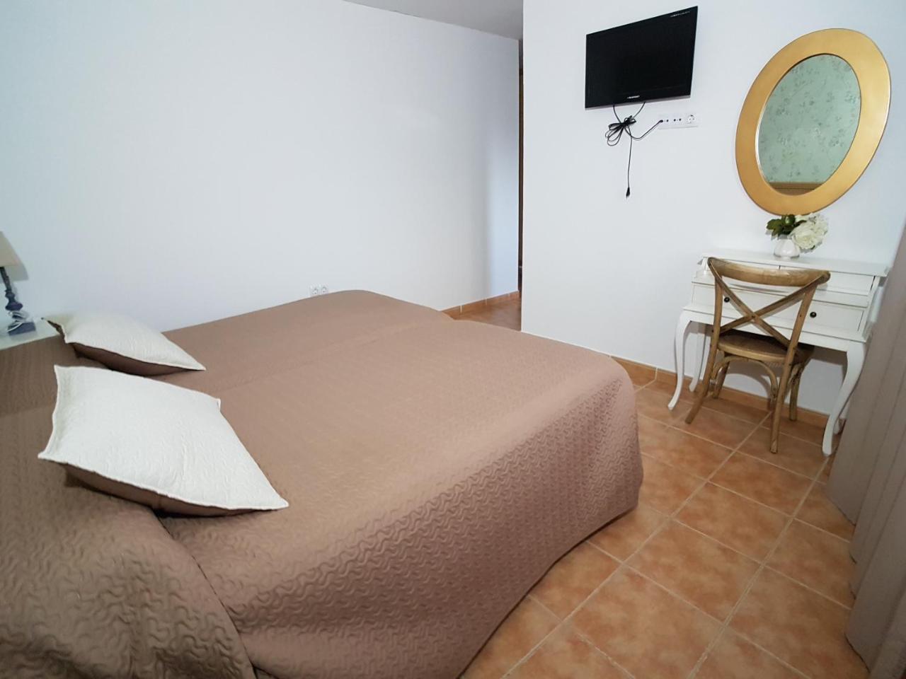 Ríogordo Hostal Meson La Era מראה חיצוני תמונה