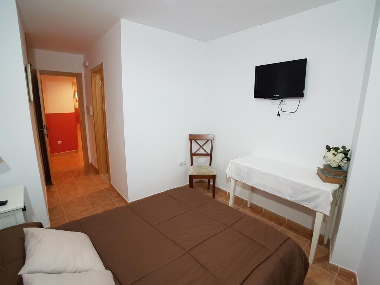 Ríogordo Hostal Meson La Era מראה חיצוני תמונה